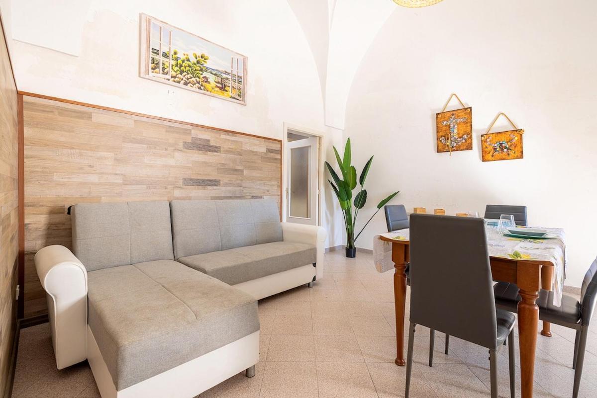 Riviera Dei Cigni - Comfort E Tranquillita Uggiano La Chiesa Εξωτερικό φωτογραφία